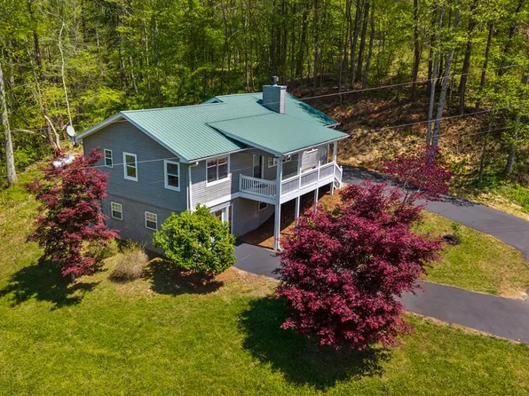 2960 Trackrock Church Rd, Blairsville, GA 30512