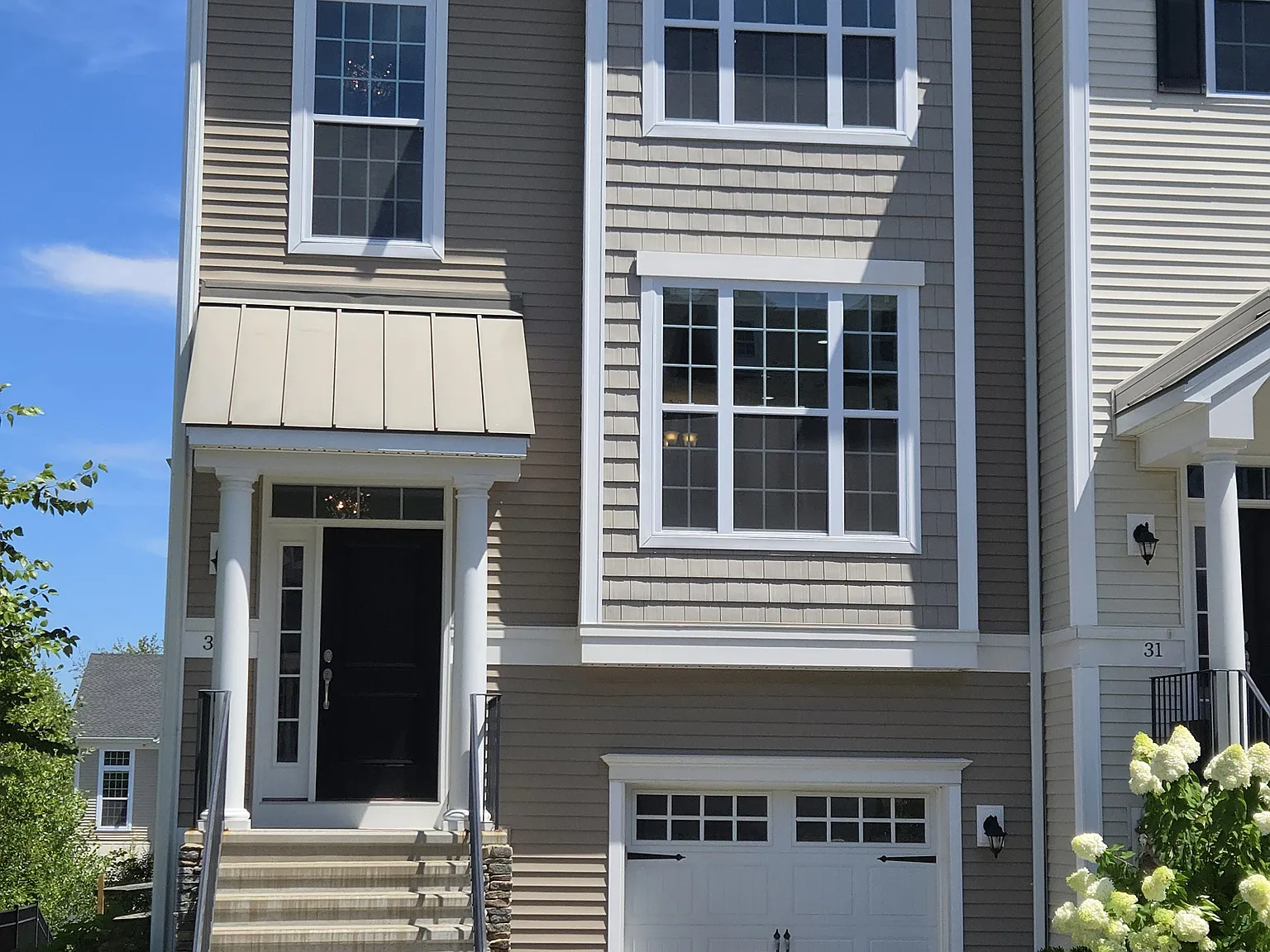 3 bed, 2.5 bath, 1776 sqft, $4,500 — Photo 2