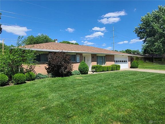 3rd image of 1025 Merrywood Dr
