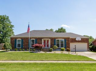 4200 Manner Gate Dr, Louisville, KY 40220