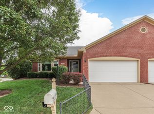 6533 Cobham Ln, Indianapolis, IN 46237