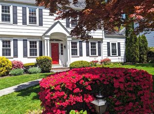 285 Nassau Ave, Manhasset, NY 11030