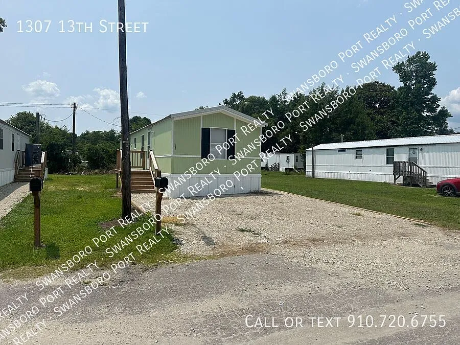 1307 13th St