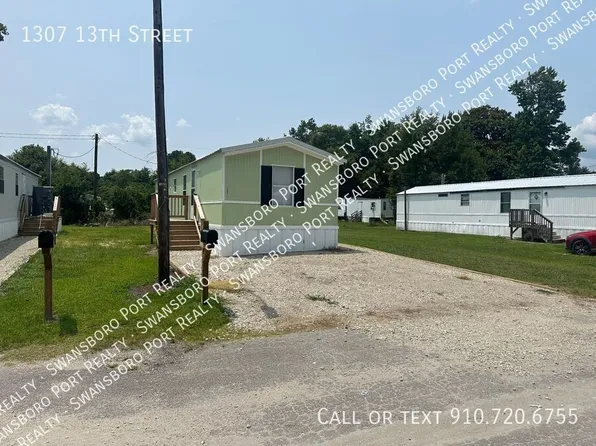 1307 13th St, Hubert, NC 28539