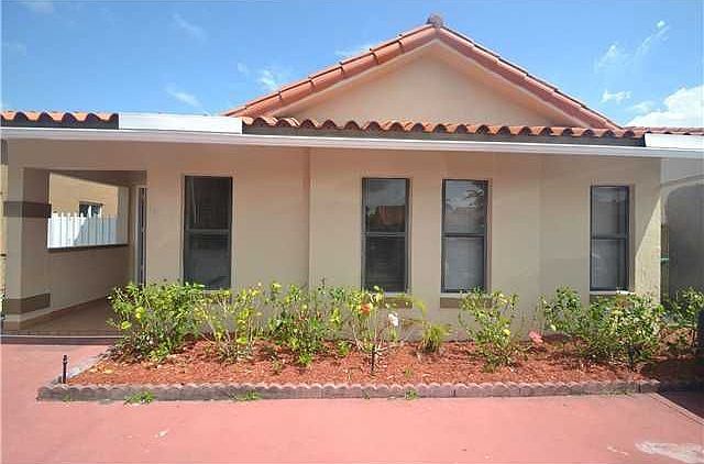 1st image of 10215 NW 126th St