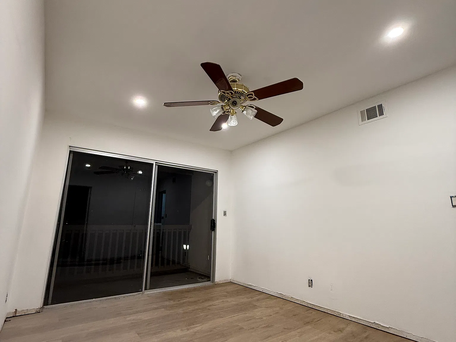 3 bed, 1481 sqft, $1,300 — Photo 4