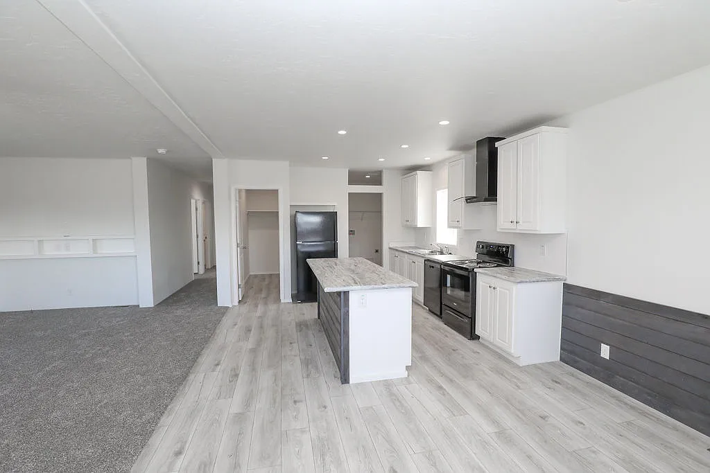 3 bed, 1494 sqft, $2,195 — Photo 3