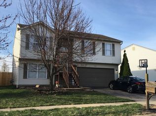 7625 Farm Hill Dr, Blacklick, OH