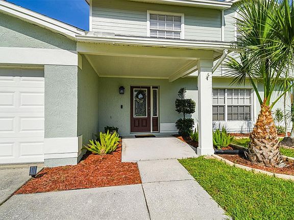 2nd image of 12055 Stone Crossing Cir
