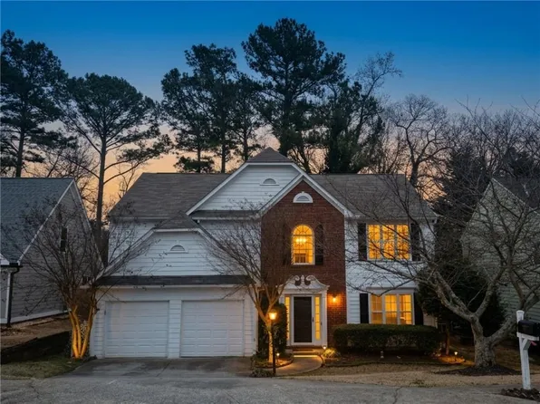 620 Manor Glen Dr, Suwanee, GA 30024