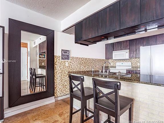 4th image of 1200 Brickell Bay Dr APT 2312