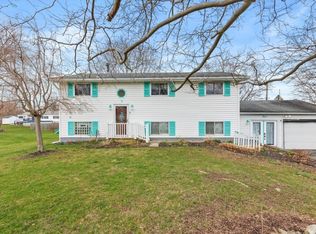 9 Finnegan Way, Henrietta, NY 14467