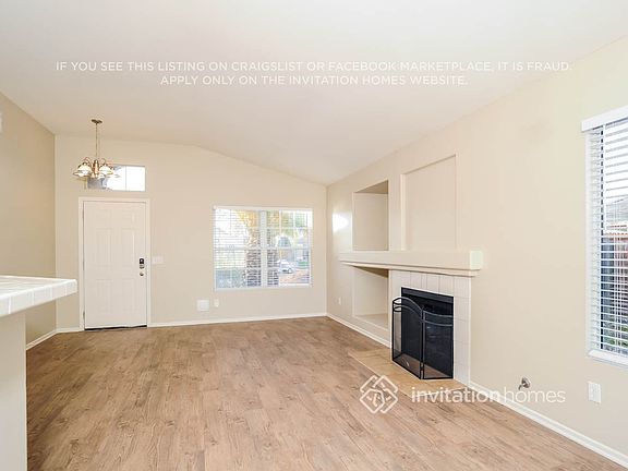 4th image of 42550 Blossom Dr