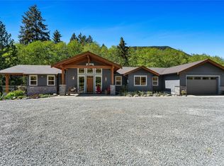 7586 Somenos Rd, Duncan, BC V9L 5Z8