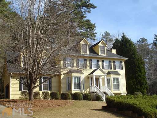 2nd image of 130 Parkwood Ln