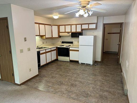 4th image of 412 21st St N #3