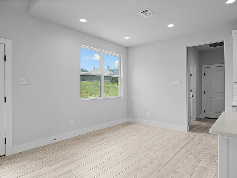 1350 Birch Ln — Photo 22
