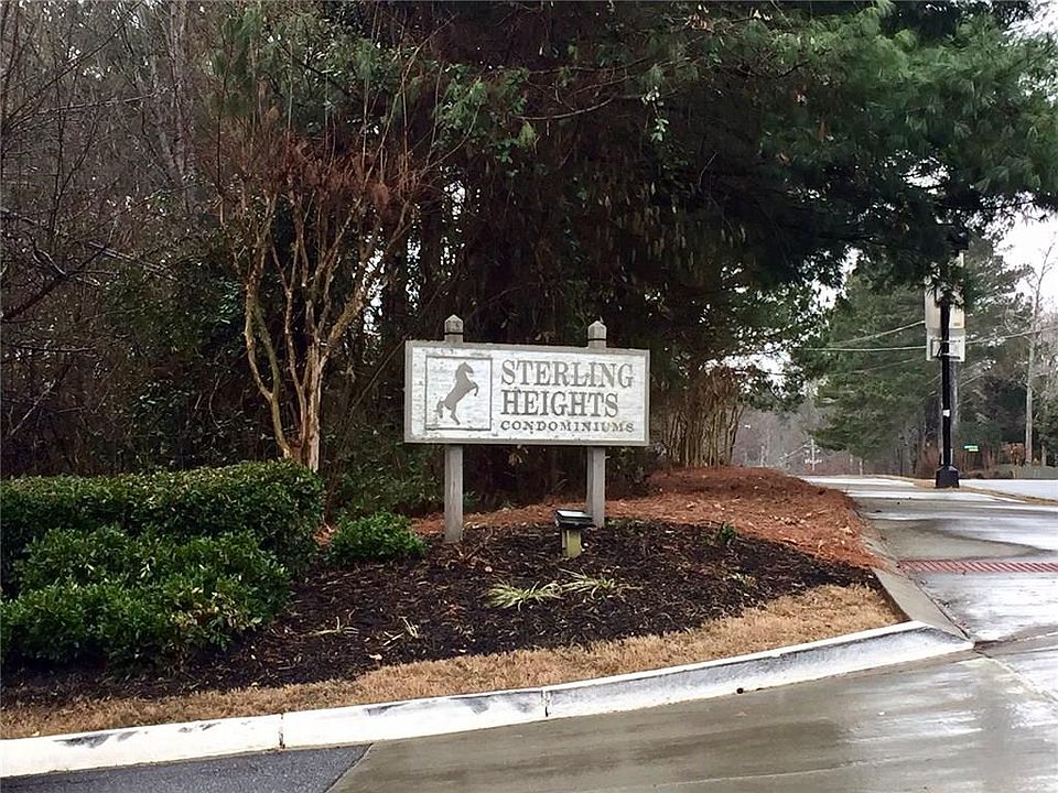 2nd image of 122 Sterling Ct #122