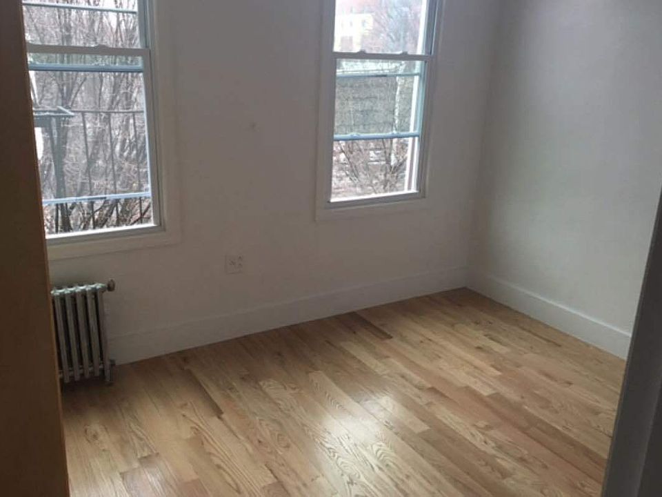 1st image of 34 Buffalo Ave