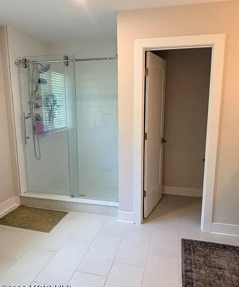 4036 Heron Dr — Photo 16