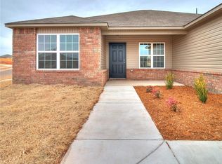 1204 Ironstone Dr, Noble, OK 73068