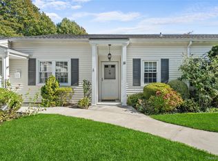 75 Harbor N, Amityville, NY