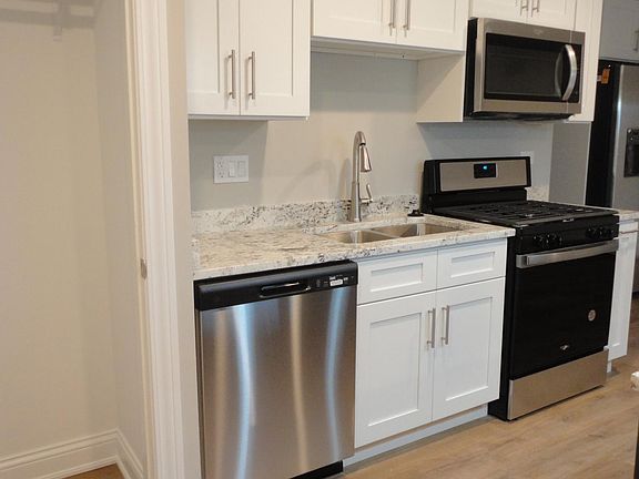 3rd image of 9 Willow Way