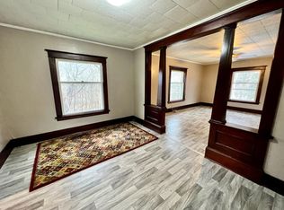 33 Crescent Ave, Salamanca, NY 14779