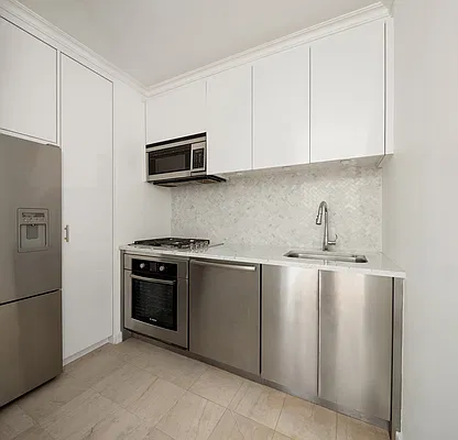 Kitchen, photo 1