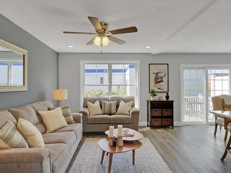 5 Dumaine Ave #C — Photo 6