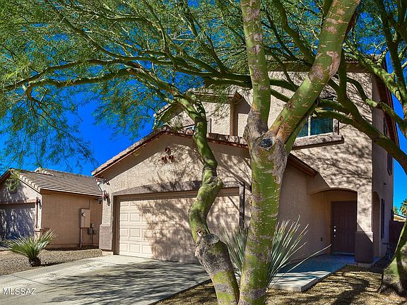 3rd image of 4145 E Shadow Branch Dr