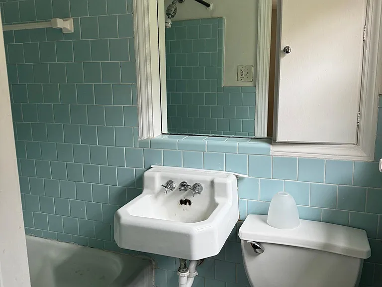 729 Scott Blvd #1 — Photo 4
