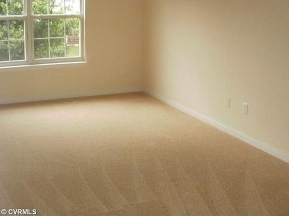 5th image of 4021 Darton Ct