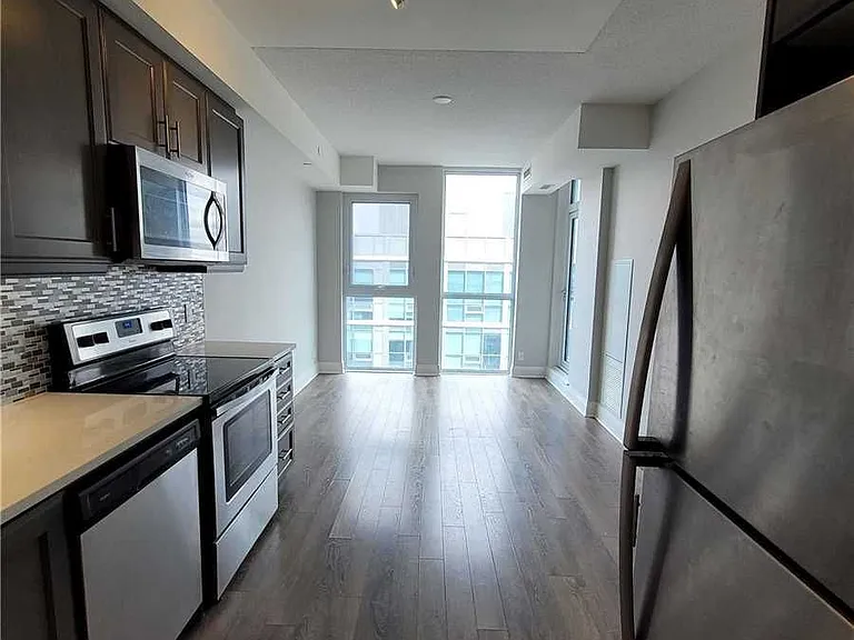 17 Zorra St #1202 — Photo 4