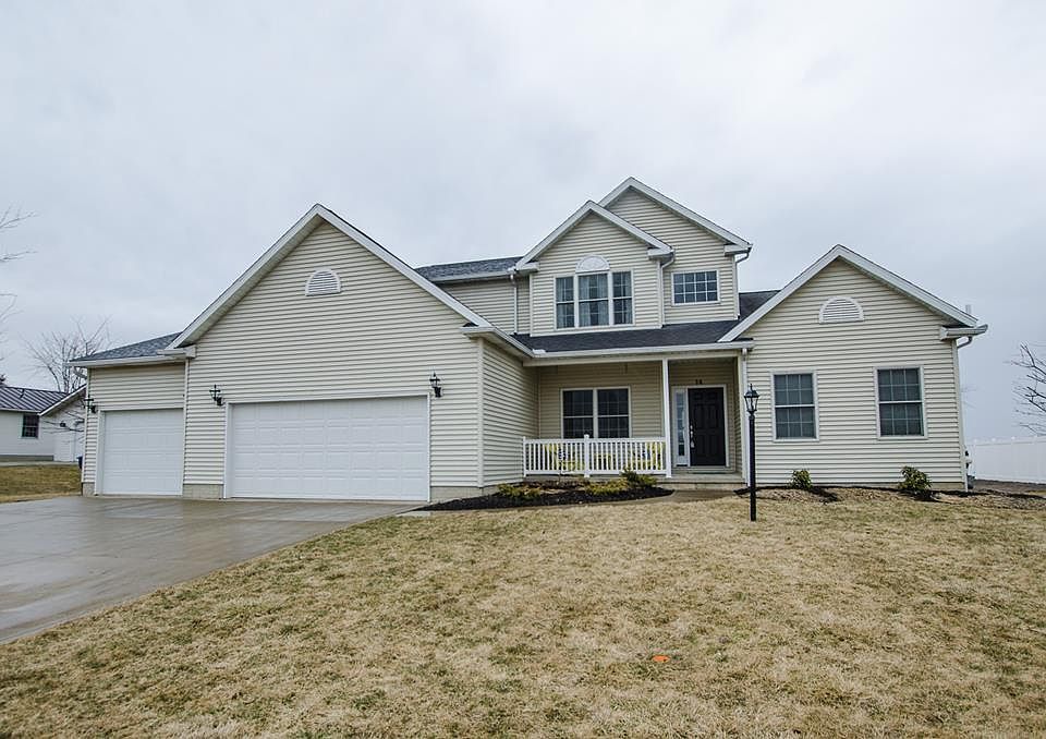 1st image of 14 W Crest Dr