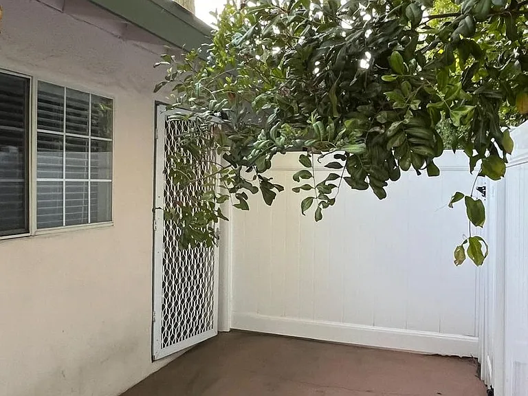 11760 Adams St — Photo 9