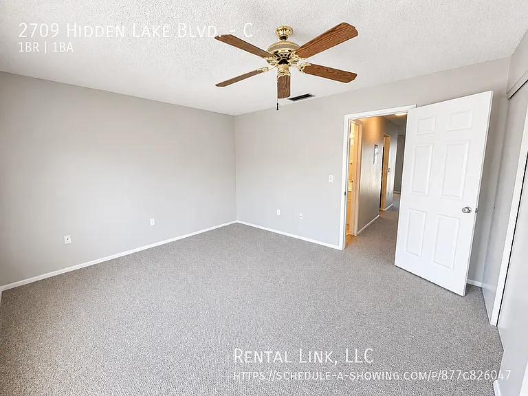 2709 Hidden Lake Blvd #C — Photo 11