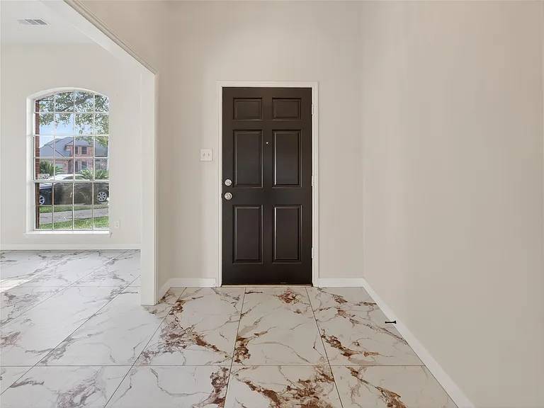 4418 W Thunderwood Cir — Photo 2