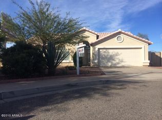 7122 N 82nd Ln, Glendale, AZ 85303