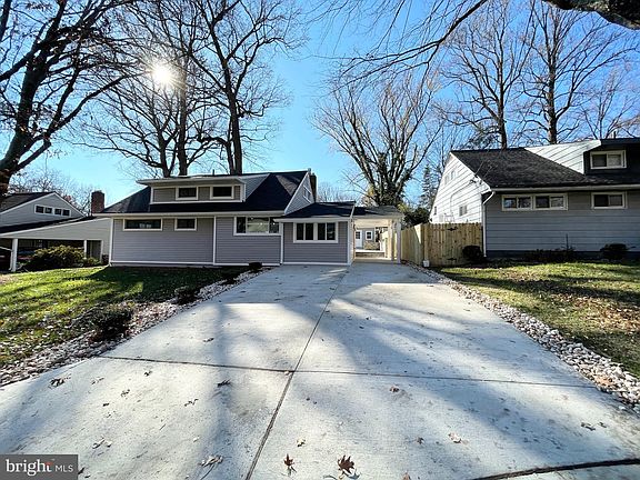 2nd image of 1713 Gruenther Ave