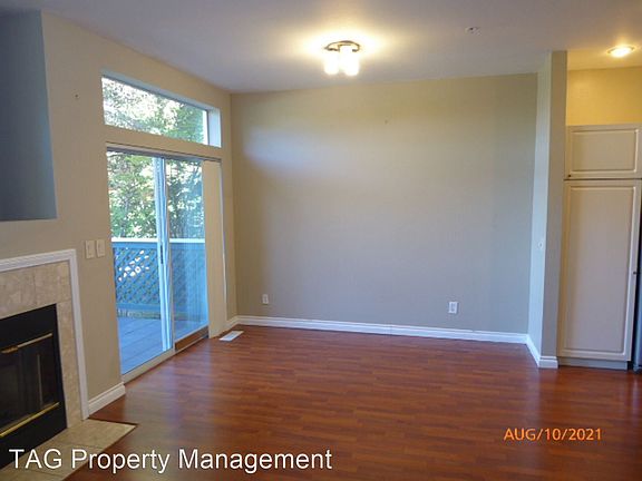 5th image of 2164 NW Pacific Elm Dr