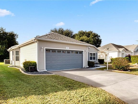 2nd image of 3840 Manor Oaks Ct