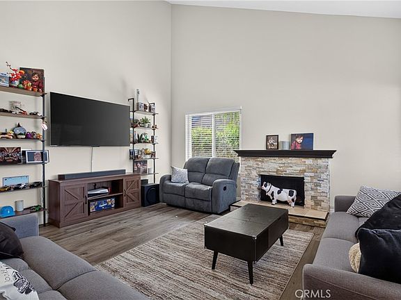 4th image of 29716 Grandifloras Rd
