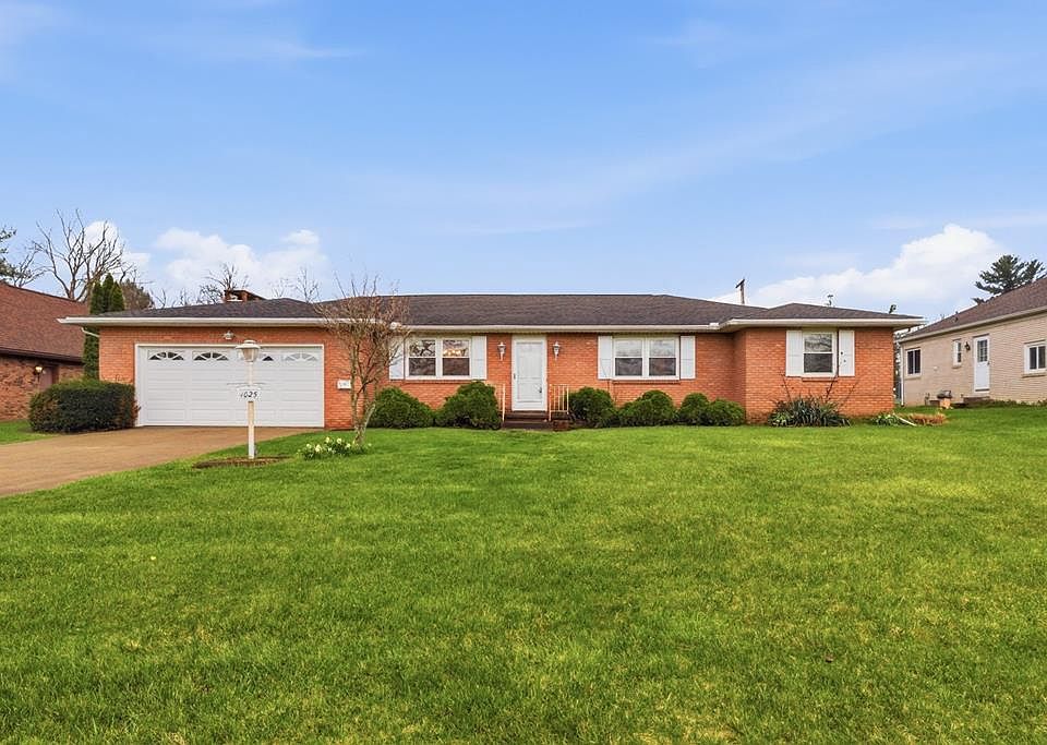 1st image of 1025 Pearce Dr