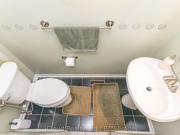 5th image of 3842 Ridgepoint Way