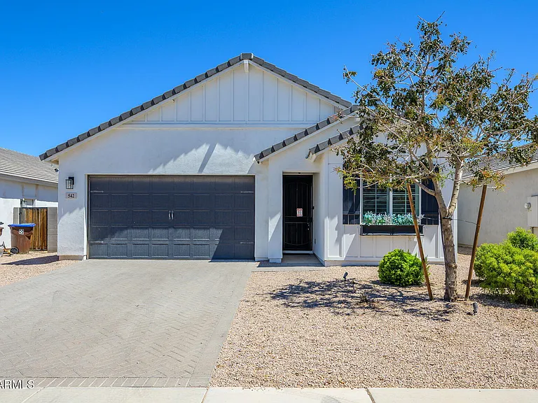 542 E Bamboo Ln — Photo 3