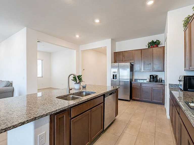 12442 N Appling Ave — Photo 19