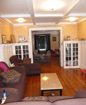 3rd image of 40 Highland Ave