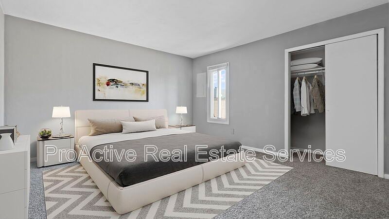 1st image of 1415 E Ocean View Ave APT O