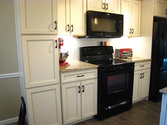 5th image of 4834 Brora Dr